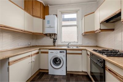 24/3 Learmonth Avenue, Edinburgh, EH4 1DB - image 10