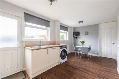 39 Craigmount Hill, Edinburgh, EH4 8DH - image 11