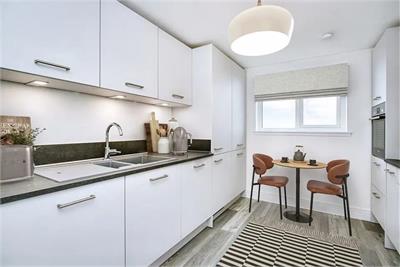 1 (flat 6), Gerrard Street, West Craigs, Corstorphine, Edinburgh, EH12 0EJ - image 3