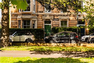 14 Lonsdale Terrace, Edinburgh, EH3 9HL - image 2