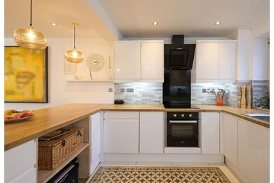 2 Overton Farm Road, Kirkliston EH29 9GS - image 12