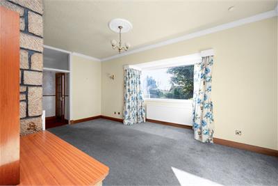 30 Albany Street, Dunfermline, KY12 0RA - image 4