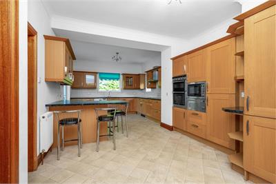 30 Albany Street, Dunfermline, KY12 0RA - image 5