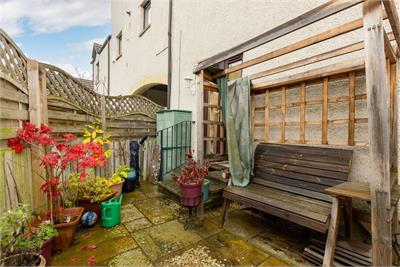 29 The Paddockholm, Edinburgh, EH12 7XP - image 8