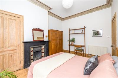 15 Bruntsfield Avenue, Edinburgh, EH10 4EL - image 12