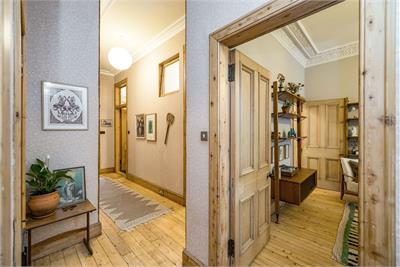 15 Bruntsfield Avenue, Edinburgh, EH10 4EL - image 18