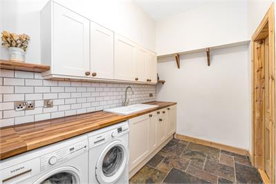 15 Bruntsfield Avenue, Edinburgh, EH10 4EL - image 8