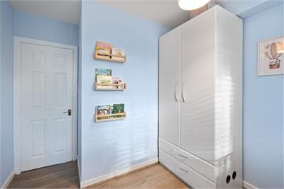 17 Hillpark Wood, Edinburgh EH4 7TA - image 12