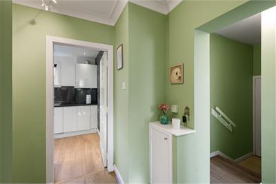 17 Hillpark Wood, Edinburgh EH4 7TA - image 16