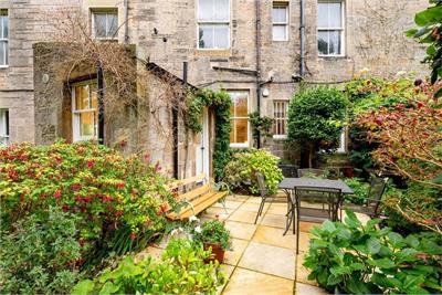 107 Warrender Park Road, Marchmont, EH9 1EN - image 19