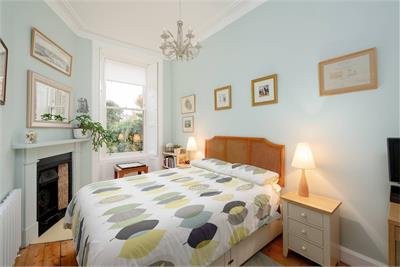 107 Warrender Park Road, Marchmont, EH9 1EN - image 6