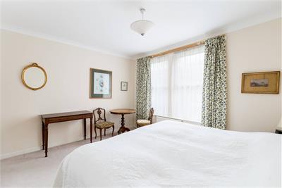 21/4 Mortonhall Road, Grange, Edinburgh, EH9 2HS - image 16