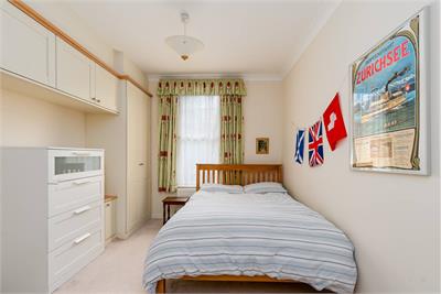 21/4 Mortonhall Road, Grange, Edinburgh, EH9 2HS - image 20