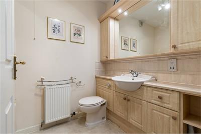 21/4 Mortonhall Road, Grange, Edinburgh, EH9 2HS - image 21