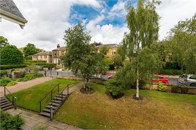 21/4 Mortonhall Road, Grange, Edinburgh, EH9 2HS - image 28