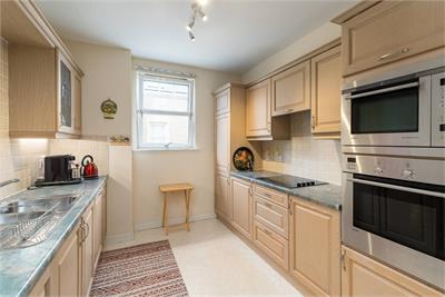 21/4 Mortonhall Road, Grange, Edinburgh, EH9 2HS - image 9