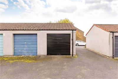 32 Bughtlin Park, Edinburgh, EH12 8UR - image 20