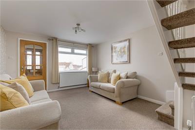 32 Bughtlin Park, Edinburgh, EH12 8UR - image 3