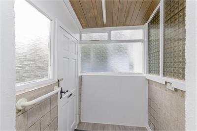 8 Edinburgh Road, Newbridge, EH28 8SL - image 12