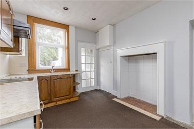 8 Edinburgh Road, Newbridge, EH28 8SL - image 5