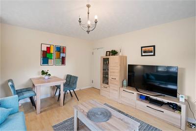 43/5 West Bryson Road, Polwarth, EH11 1BQ - image 5
