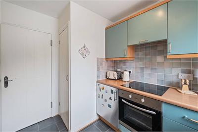 43/5 West Bryson Road, Polwarth, EH11 1BQ - image 9