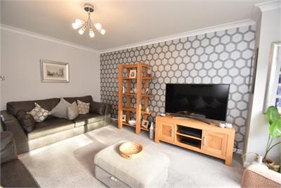 14 Muirhouses Crescent, Bo'Ness, EH51 9DH - image 5