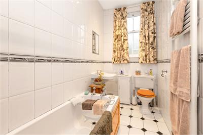 36 Warriston Avenue, Inverleith, Edinburgh, EH3 5NB - image 11