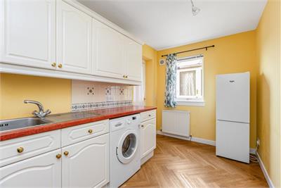 40 Nellfield, Liberton, Edinburgh, EH16 6DY - image 5