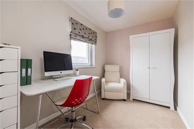 2 Achnacarry Street, Edinburgh, EH17 8GP - image 12