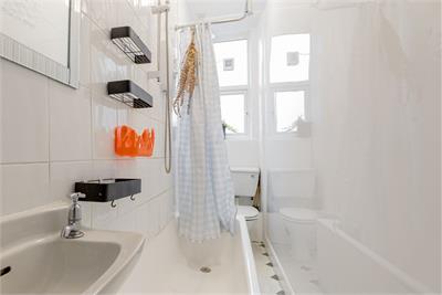 60/5 Albion Road, Leith, Edinburgh, EH7 5QZ - image 7