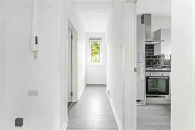 6/2 Wardieburn Place East, Edinburgh, EH5 1DJ - image 5
