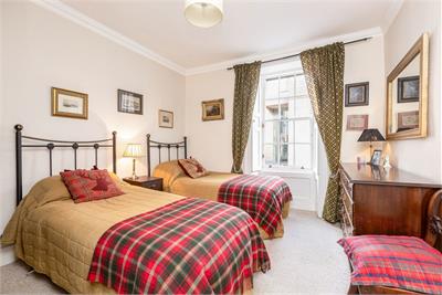 5/1 Greyfriars Place, Old Town, Edinburgh, EH1 2QQ - image 7