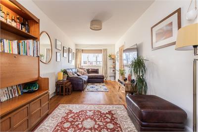24 Wester Broom Avenue, Edinburgh, EH12 7RB - image 2