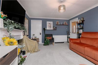 52 Mathieson Place, Dunfermline, KY11 4XL - image 4