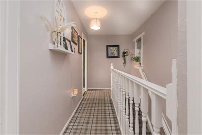 52 Mathieson Place, Dunfermline, KY11 4XL - image 9