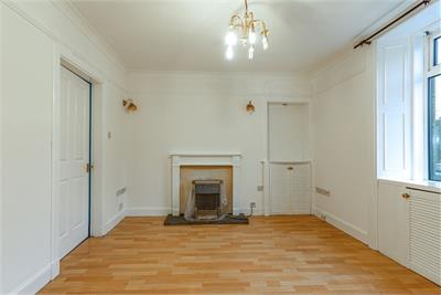 21 Woodside Place, Galashiels, TD1 1RE - image 5