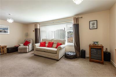 15 Summergate Road, Annan, DG12 6EX - image 17