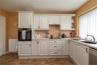 15 Summergate Road, Annan, DG12 6EX - image 7