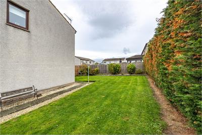 51 Queens Croft, Kelso, TD5 7NL - image 22