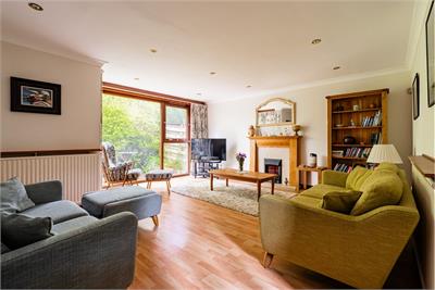 10 Inveralmond Drive, Edinburgh, EH4 6JX - image 2