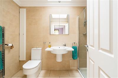 10 Inveralmond Drive, Edinburgh, EH4 6JX - image 25