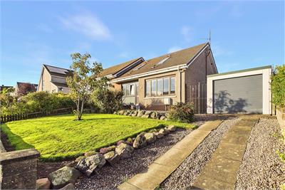 42 St. Michaels Drive, Cupar, KY15 5BS - image 1