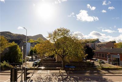11 (1F1) Dalziel Place, Meadowbank, Edinburgh, EH7 5TR - image 2