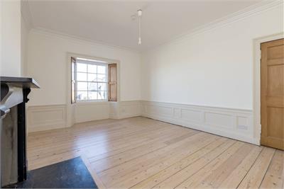 4 (3F1) East Broughton Place, Edinburgh, EH1 3RP - image 3