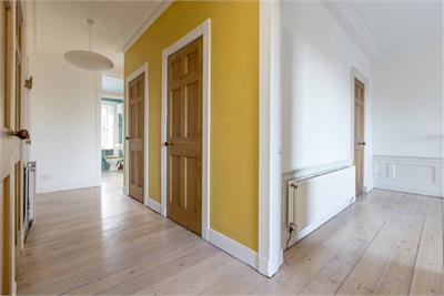4 (3F1) East Broughton Place, Edinburgh, EH1 3RP - image 8