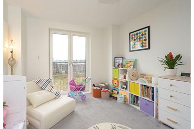 57/17 Hesperus Broadway, Edinburgh EH5 1FT - image 21