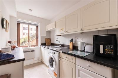 7/5 Perdrixknowe, EH14 1AF - image 3