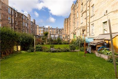 12/3 Ogilvie Terrace, Edinburgh, EH11 1NR - image 19