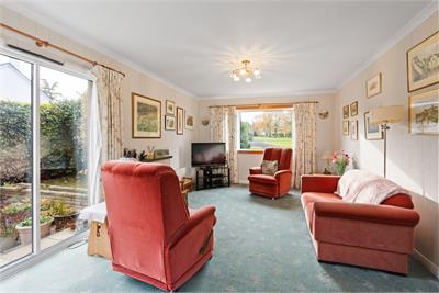 2 Addiston Crescent, Balerno, EH14 7DB - image 3